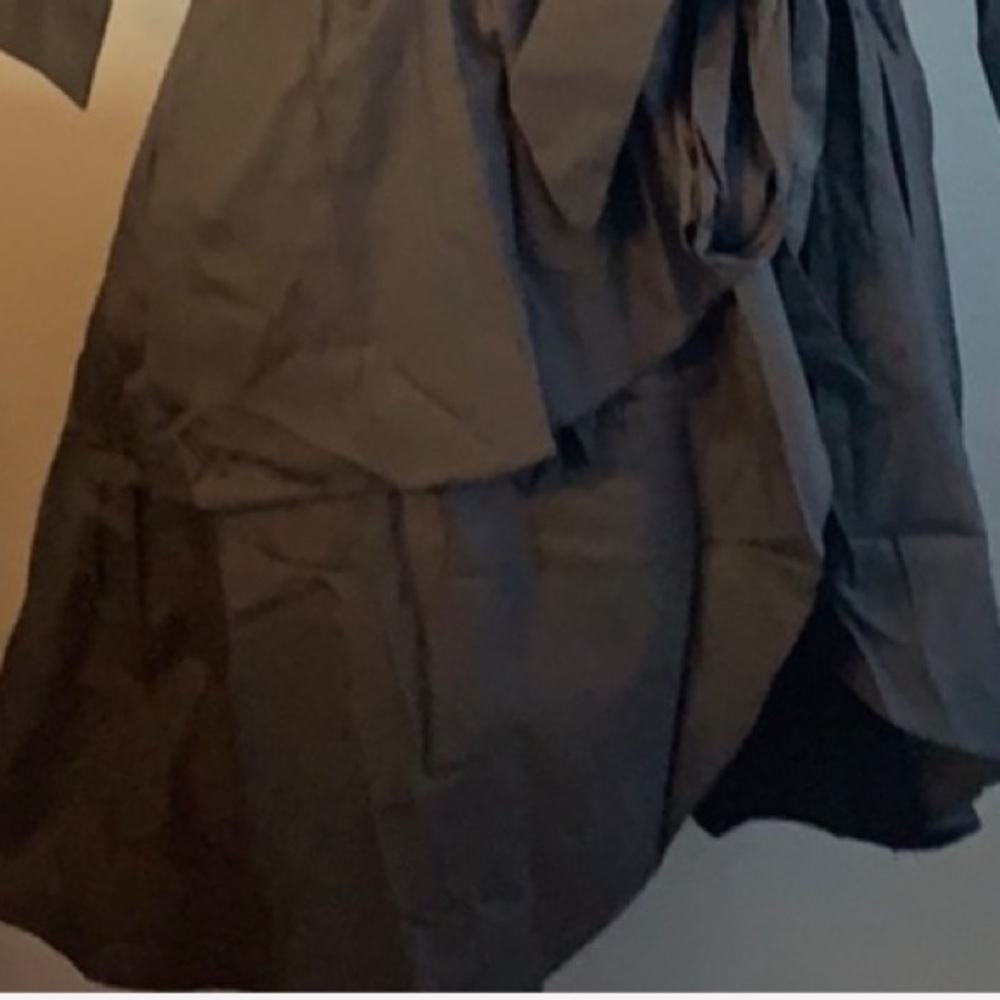 BLACK PEPLUM HIGH-LOW BELTED TIE TOP - Picture 6 of 11